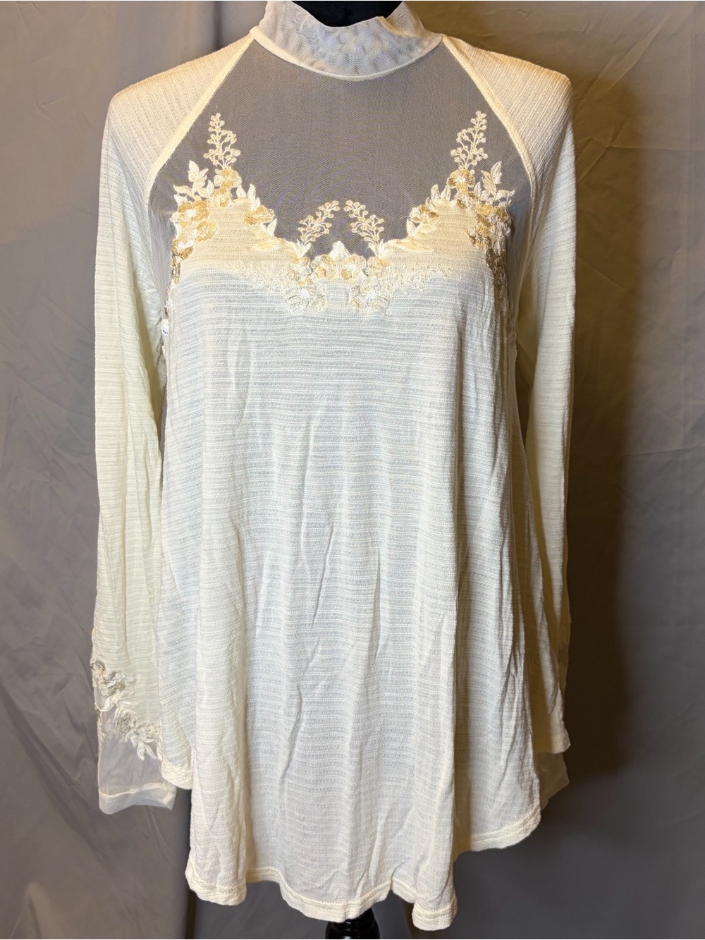 Free People Cream Lace-Back Long Sleeve Tee - Picture 2 of 12